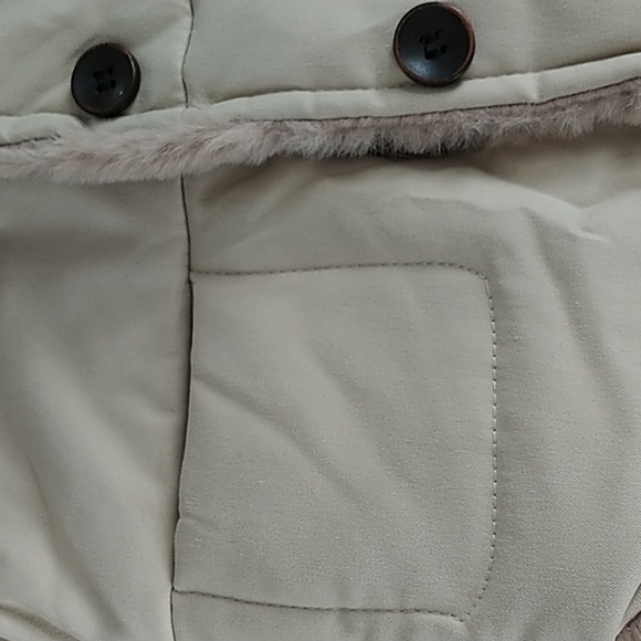 B Boys 9mo Faux Fur Lined Jacket with Bear Hood. 9M - Picture 8 of 10